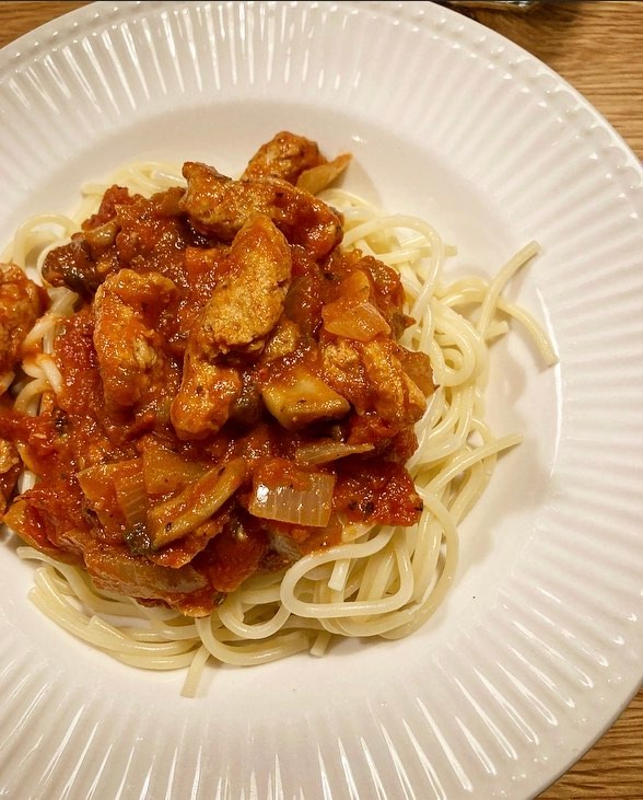 Spaghetti med kødfri sovs (pipfri)