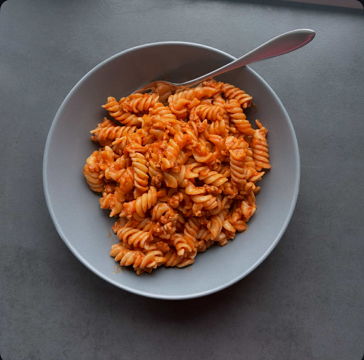 Pasta al pollo ragu - kødsovs med kylling